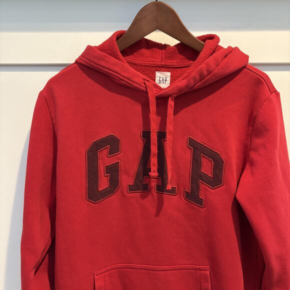 GAP Hoodie Women XS Extra Small Crimson Red Heritage Logo Pullover Hooded Fleece - Picture 3 of 12